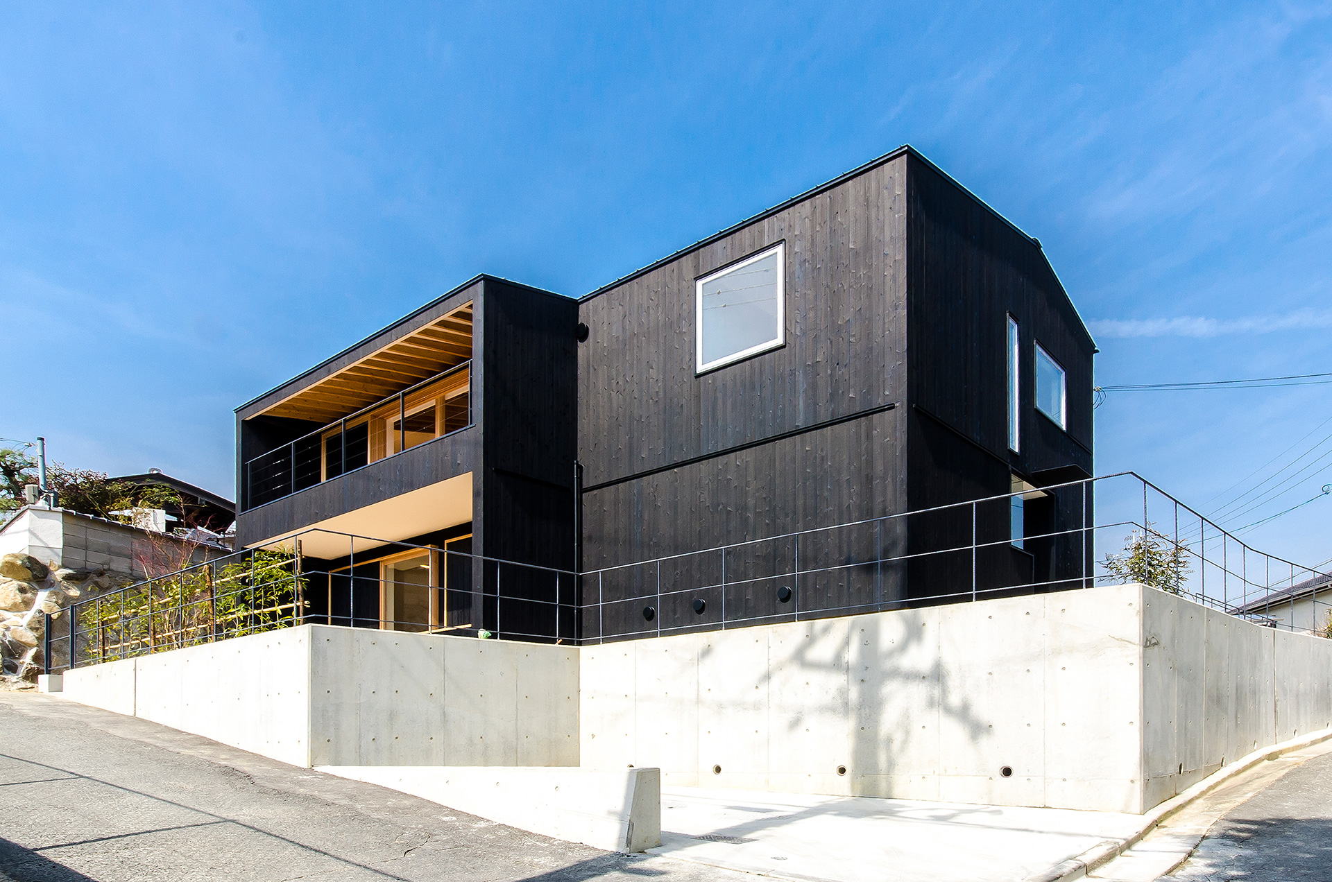 奈良県生駒市にある自然素材の住宅の外観実例写真