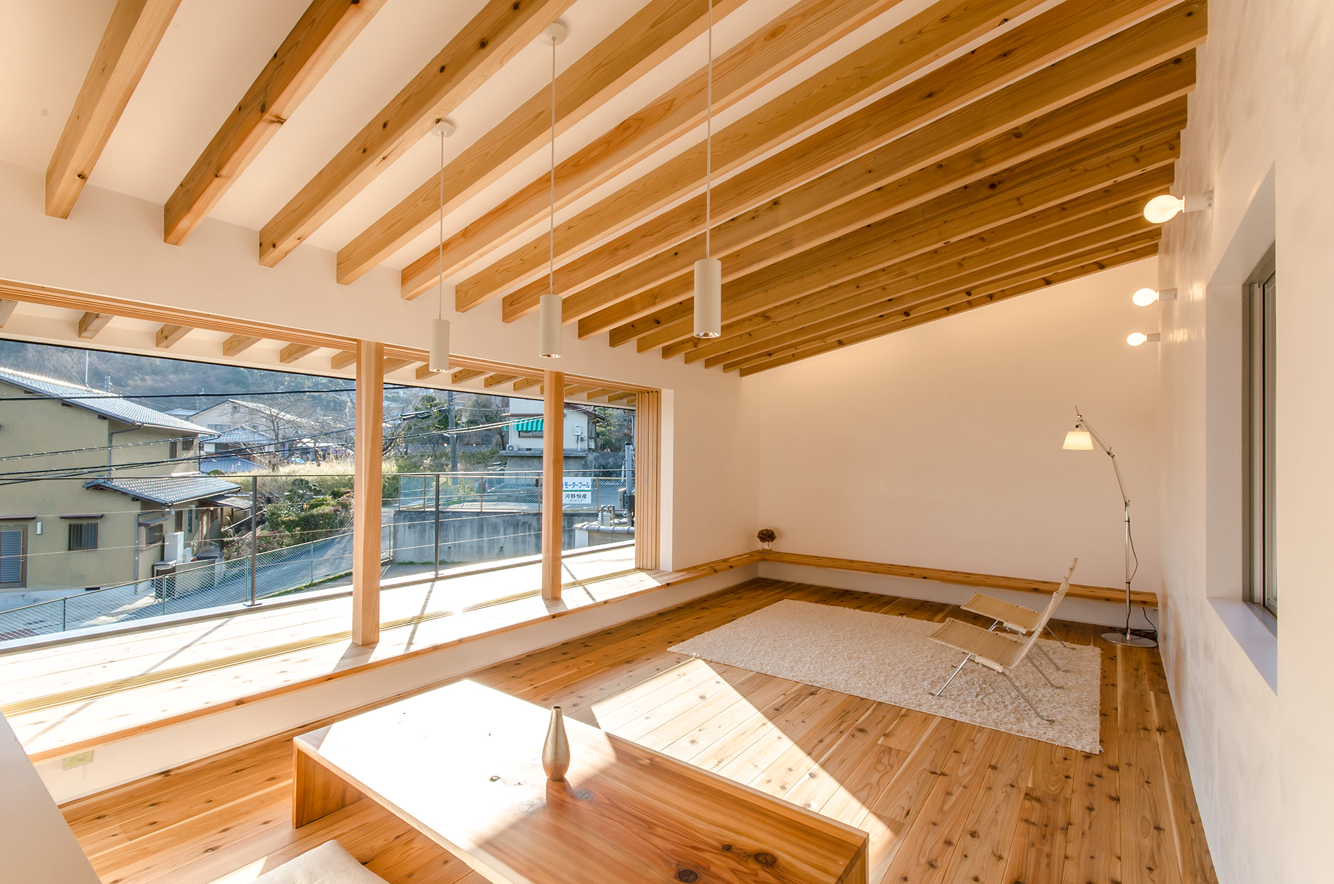 奈良県生駒市にある自然素材住宅、内観実例