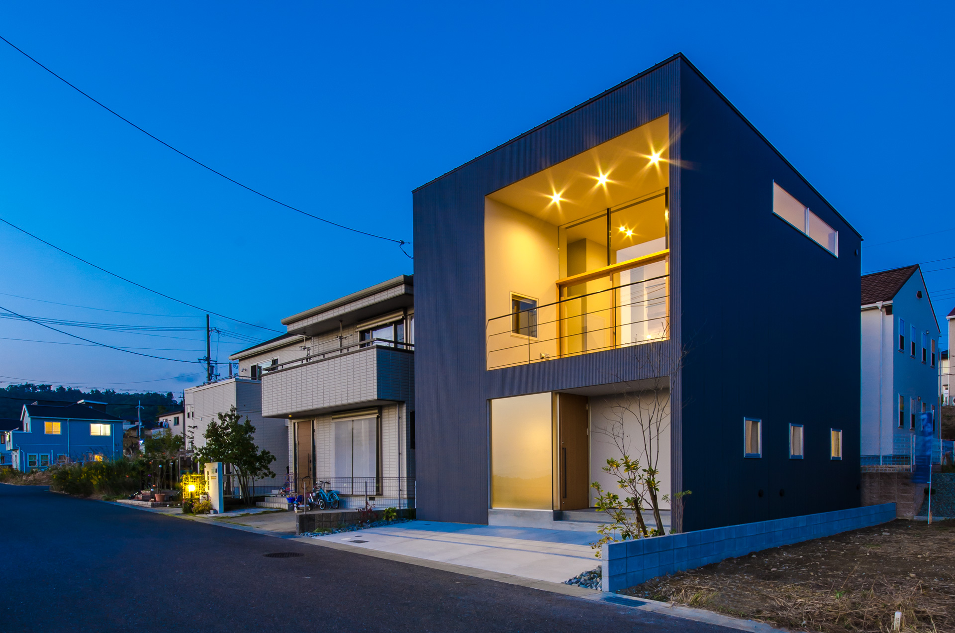 大阪府箕面市に計画された注文住宅,眺望の良い住まい,夕景の写真